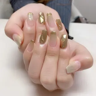 ネイル 閨匠ビューティサロン 新橋店♡Ellieのネイルデザイン