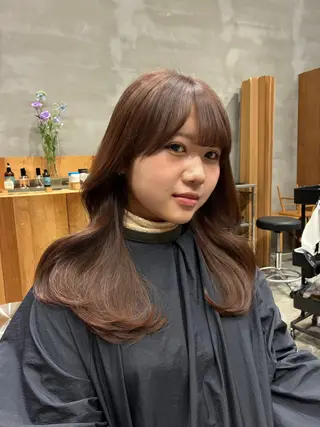 ロング カラー wewe: momoeのヘアスタイル