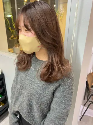 セミロング カラー きよはらちさき🍑 柔らかカラー🌱🫧のヘアスタイル