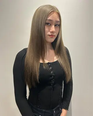 ロング カラー 田中 遥陽のヘアスタイル