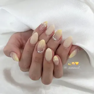 ネイル SOM NAILのネイルデザイン
