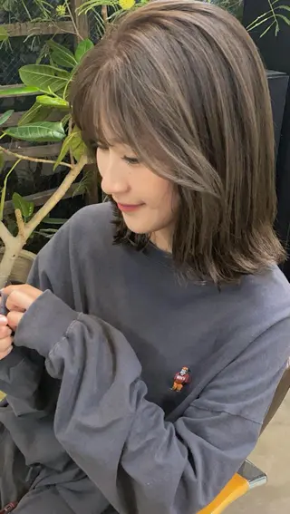 ミディアム カラー Moca 〰️のヘアスタイル