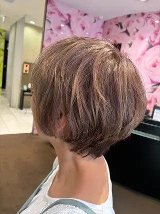 ショート 至福の時間を❤️ かめいまゆのヘアスタイル