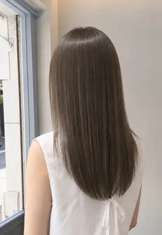 ロング カラー 松下 沙織のヘアスタイル
