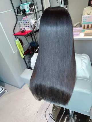 ロング Rita/髪質改善/ ブリーチなしWカラーのヘアスタイル