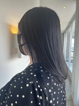 ミディアム おせ ちさとのヘアスタイル