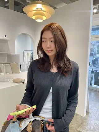 ロング カラー H I NAのヘアスタイル