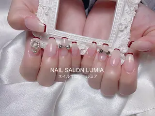 ネイル ネイルサロン ルミア Lumia 店長施術のネイルデザイン