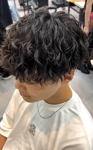 ショート パーマ メンズ 🦩パーマン🦩佐藤 航太のヘアスタイル