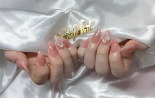 ネイル MIKA LILYのネイルデザイン