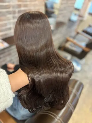 ロング カラー 🧸顔周りカット /透明感🎀のヘアスタイル