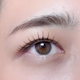マツエク・マツパ AOI🎀 顔周り カット/透明感カラーのヘアスタイル