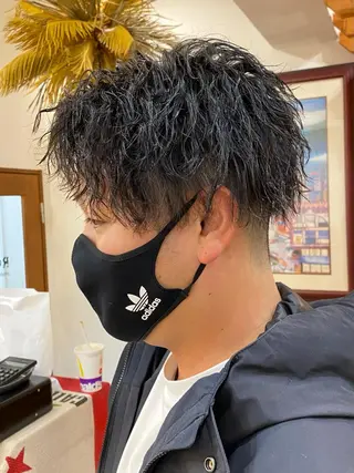 ミディアム パーマ 馬場 涼平のヘアスタイル