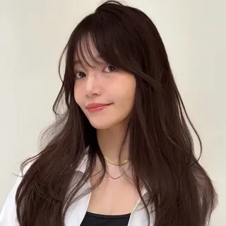 セミロング カラー ヘアアレンジ 内大久保 列夏のヘアスタイル