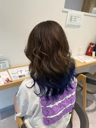 セミロング カラー 長谷川 紗羅のヘアスタイル