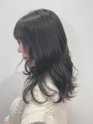 ミディアム カラー ナカタケ ユウのヘアスタイル