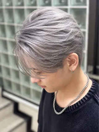 ショート メンズ Manami🖤 レイヤー×ハイトーンのヘアスタイル