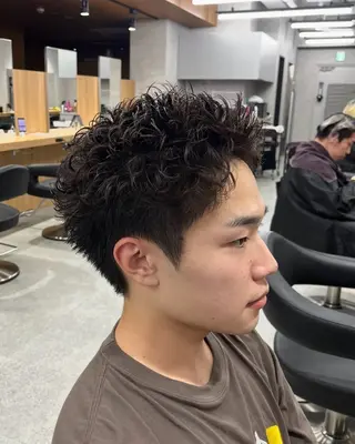ショート カラー パーマ メンズ 🔥メンズ 特化🔥菊水皐暉🔥のヘアスタイル