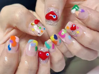 ネイル アイアムアイ 大村磨衣のネイルデザイン