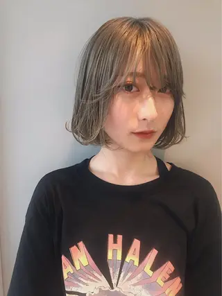 ミディアム カラー ヘアアレンジ lani ブリーチ /ダブルカラーのヘアスタイル
