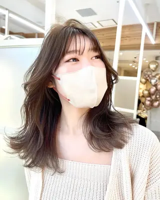 ミディアム カラー レイヤー専門家 ダブルカラー修のヘアスタイル