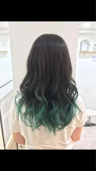 ロング カラー カラーが上手い 辻悠月のヘアスタイル