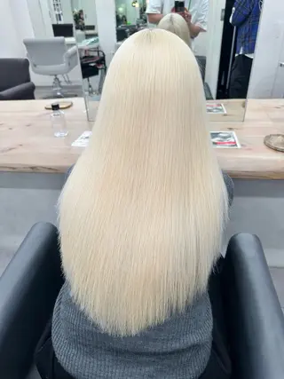 ロング カラー ブリーチ指名No.1 Daikiのヘアスタイル