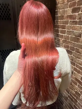 セミロング カラー パーマ ヘアアレンジ メンズ キッズ ネイル マツエク・マツパ アイブロウ 久木原 ゆりのヘアスタイル