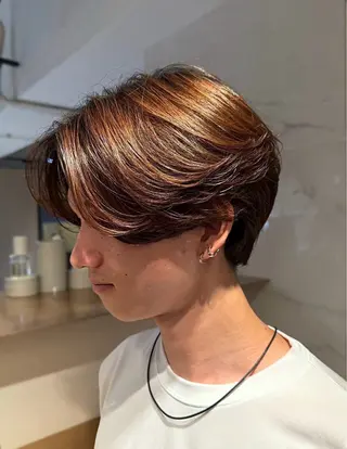 ミディアム パーマ 楠見 綾太郎のヘアスタイル