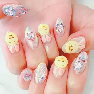 ネイル Nailsalon Liliesのネイルデザイン