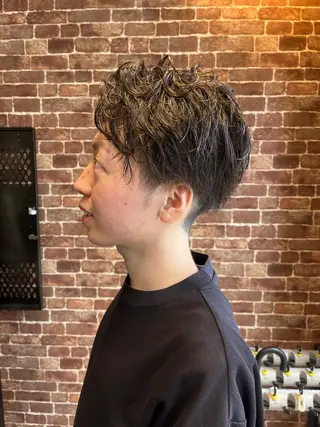 ショート カラー パーマ ヘアアレンジ メンズ キッズ ネイル マツエク・マツパ アイブロウ 久木原 ゆりのヘアスタイル