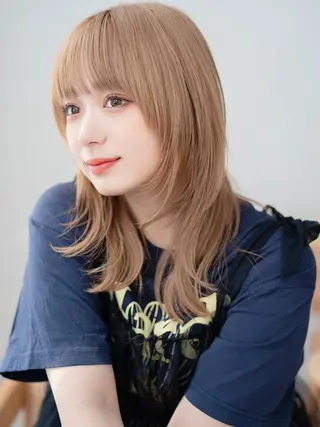 カラー ミディアム 勘場 万菜華のヘアスタイル