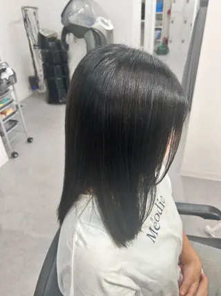 カラー ambiance コゴミのヘアスタイル