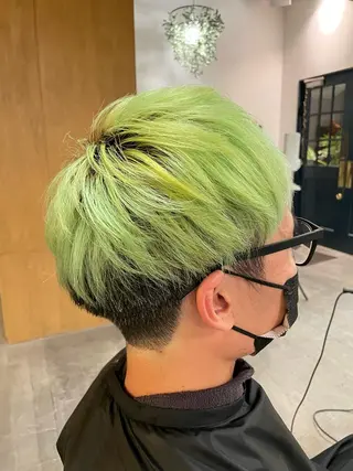ショート カラー メンズ ∮フェードスタイル∮ 加藤嘉陛のヘアスタイル