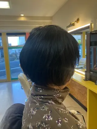 ショート カラー 横田  尚登のヘアスタイル