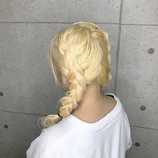 ロング カラー 立山 綾華のヘアスタイル