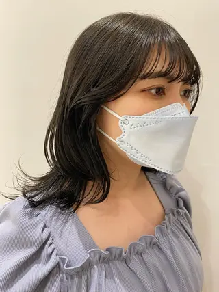 カラー 関 桃萌果のヘアスタイル
