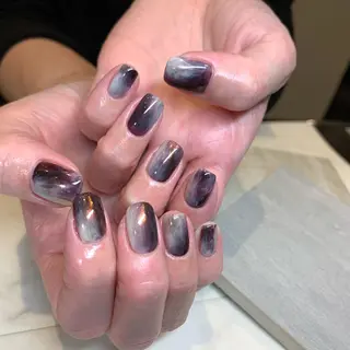 ネイル 里見 麗のネイルデザイン