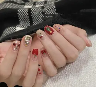 ネイル Demure Momo銀座店のネイルデザイン