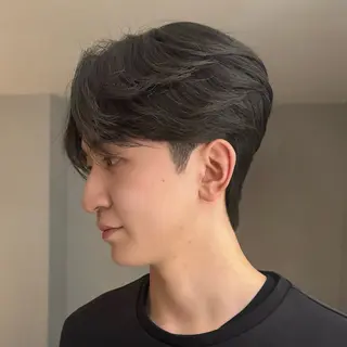 メンズ センターパート特化/ メンズカット/ヒロキのヘアスタイル
