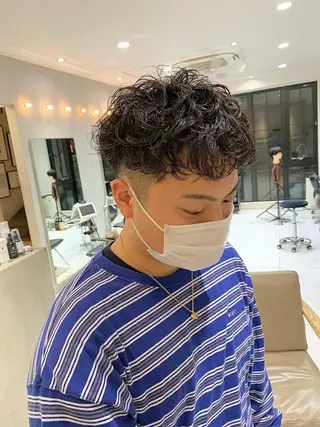 パーマ メンズ チバ タクミのヘアスタイル