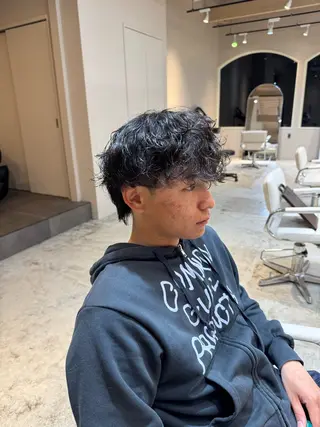 赤羽根 周のヘアスタイル