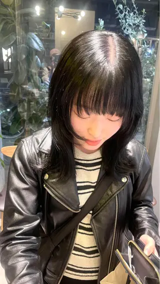 ミディアム zest kalonのヘアスタイル