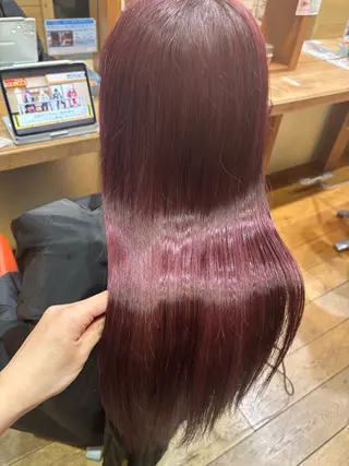 ロング カラー 花澤 紗更のヘアスタイル