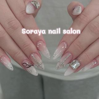ネイル ソラヤネイルサロン パラジェル導入店のネイルデザイン