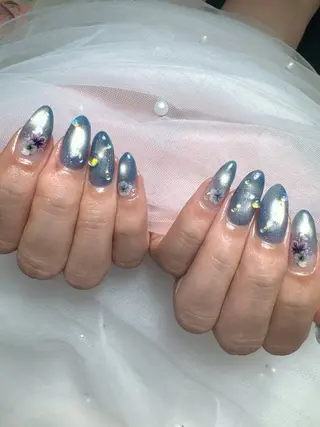 ネイル Queeens nailのネイルデザイン