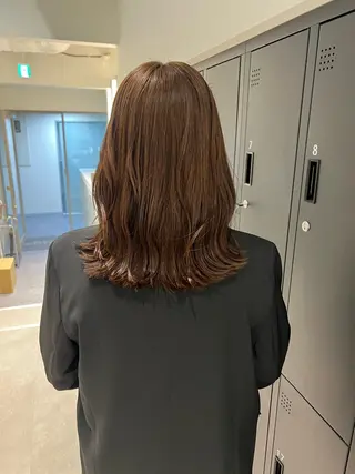 ミディアム カラー ヘアアレンジ 暗髪カラー🫐パーマ おくだりんかのヘアスタイル