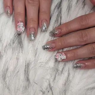 ネイル RUNWAY 　　のネイルデザイン