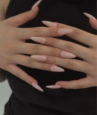 ネイル NiJi Nailsのネイルデザイン