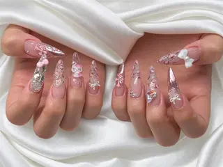 ネイル NAILS 168のネイルデザイン